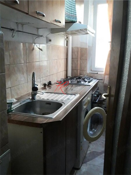 Luntrei, vanzare apartament 2 camere.